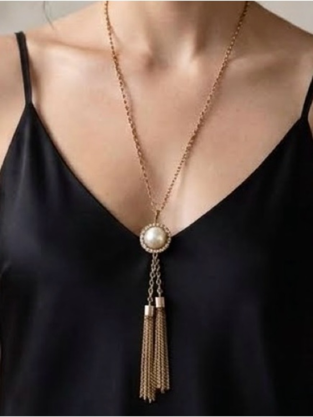 Vintage Style Long Tassel Y Necklace Gold Tone Elegant Minimalist Boho Chic